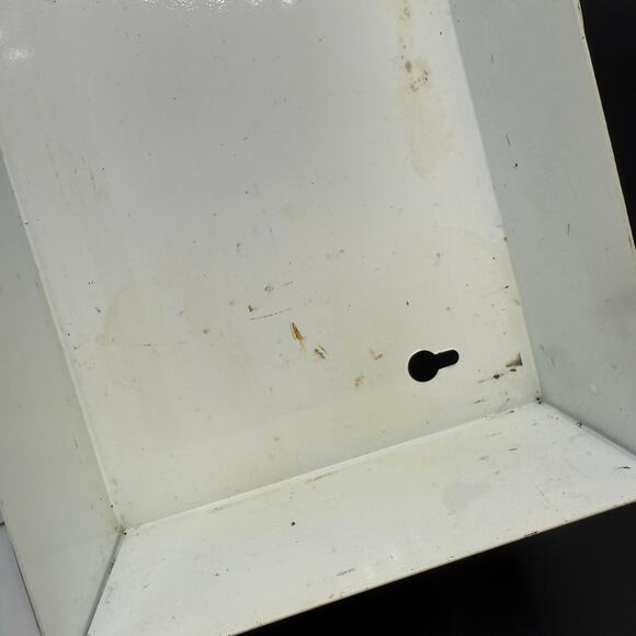 Vintage Metal Box First Aid Kit White Green Welshgard Wall Mount Retro Decor - Picture 9 of 9